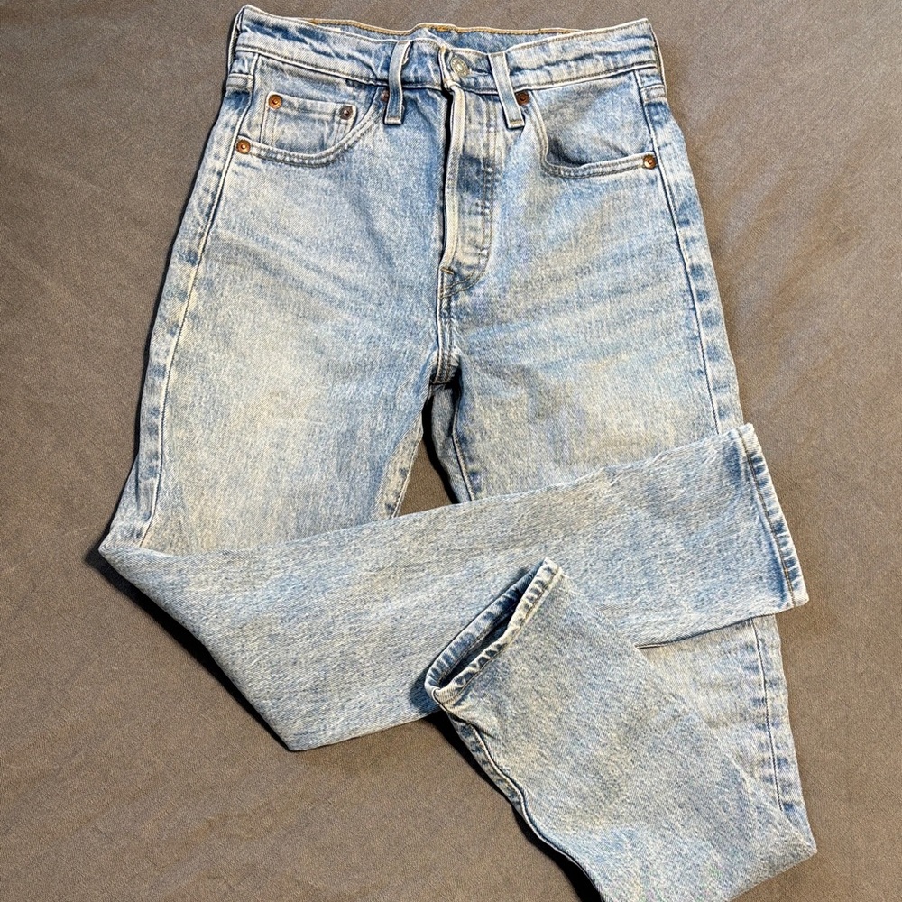 Levi's High Rise Skinny Jeans